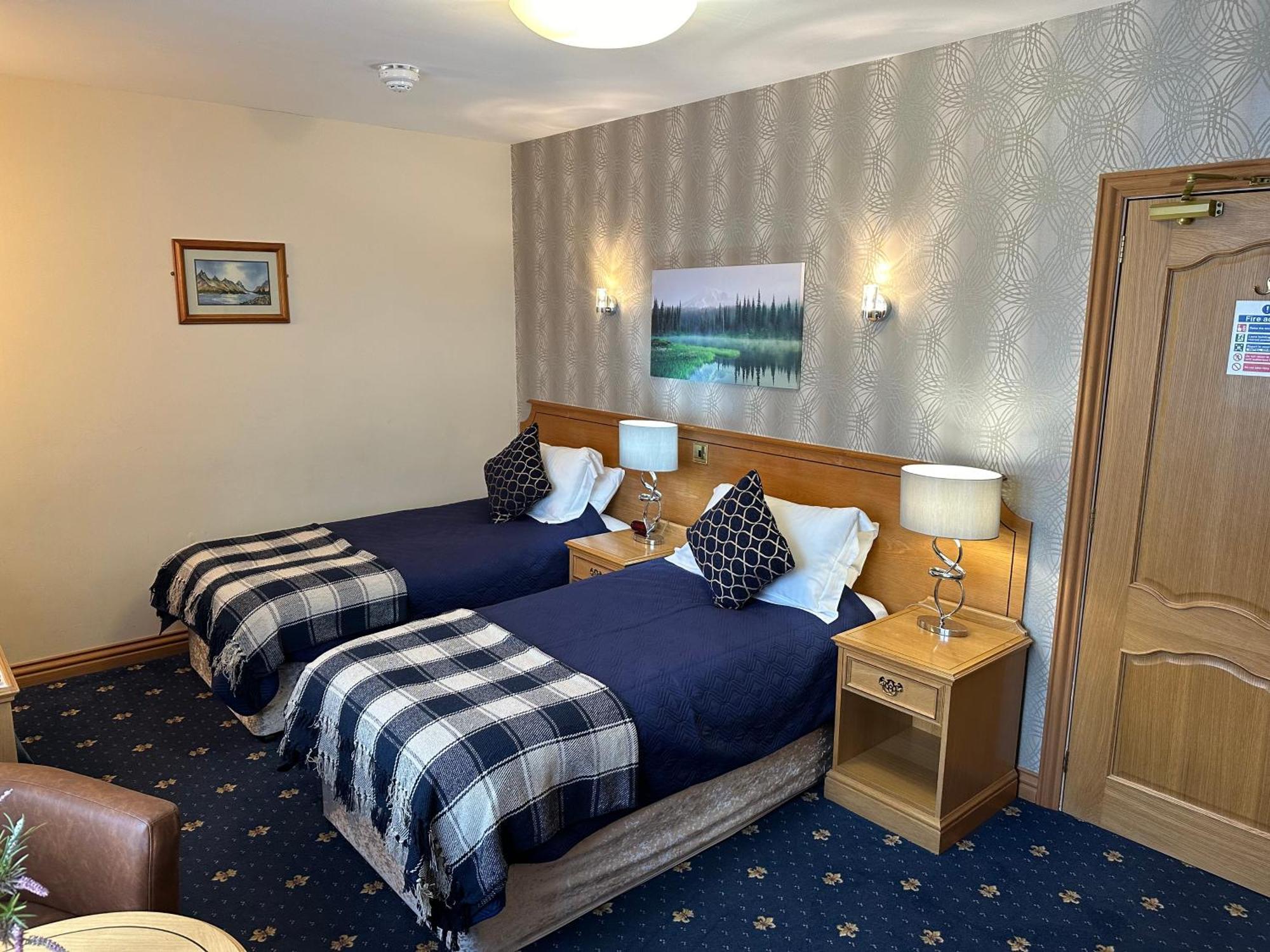 The Glen Hotel Newtonmore Dış mekan fotoğraf